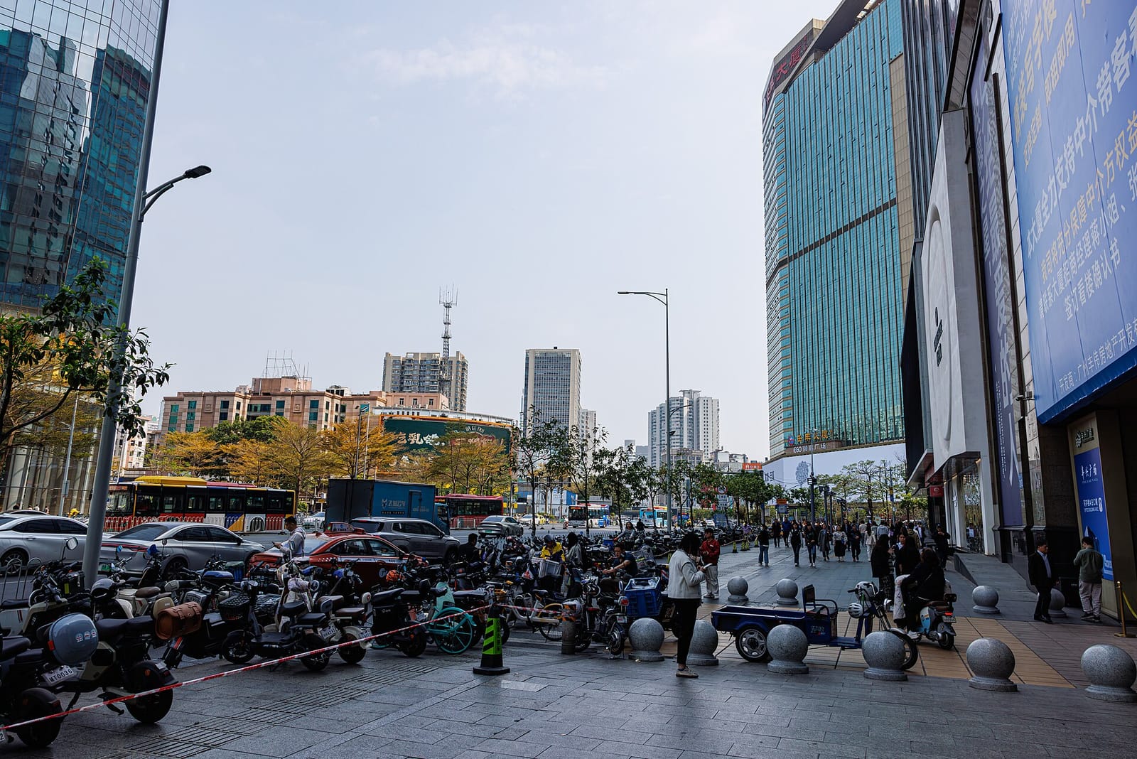 The Mandarin Cake Shop photo 2