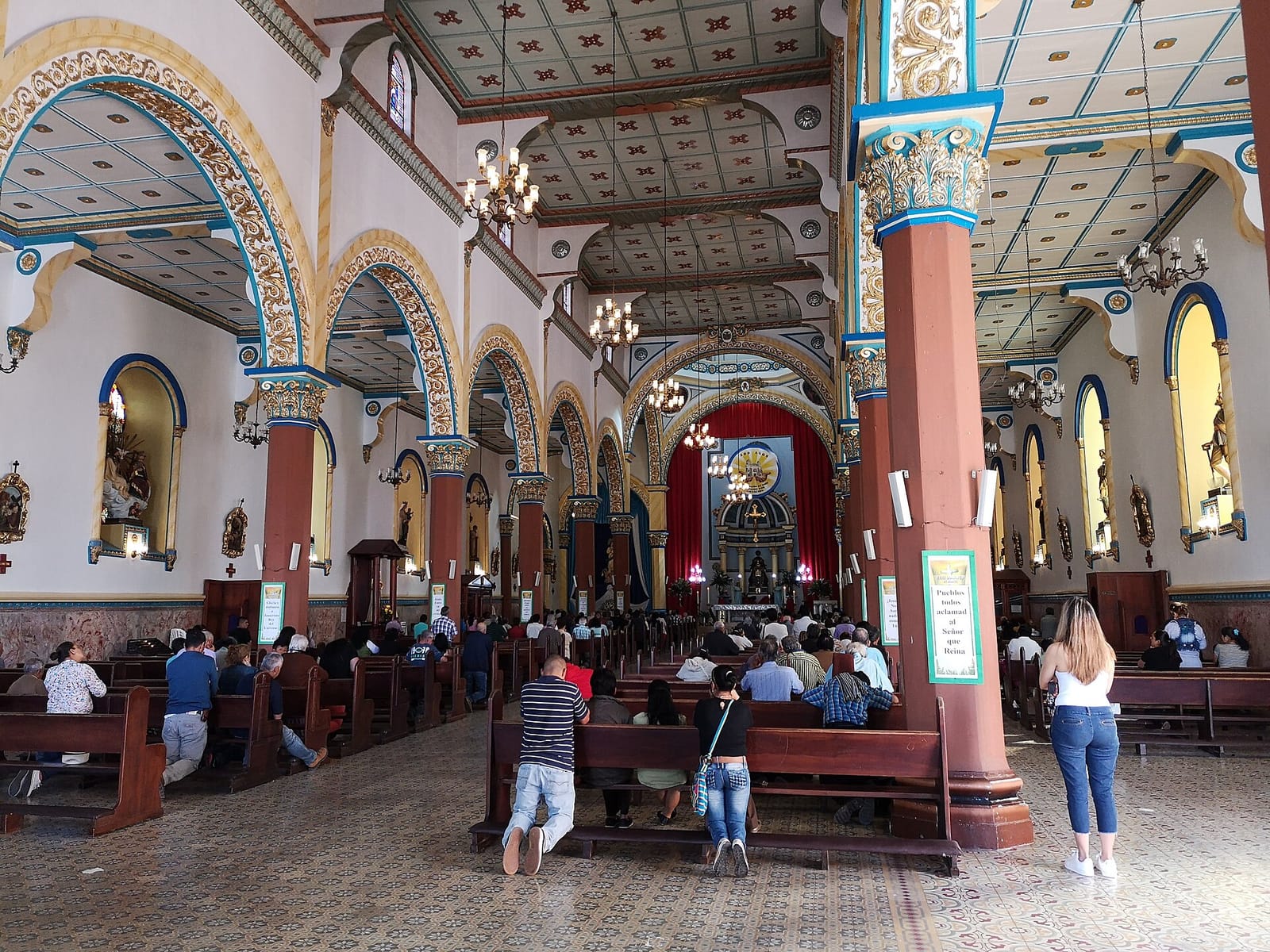 Cafetería El Parque Dónde Suizo
