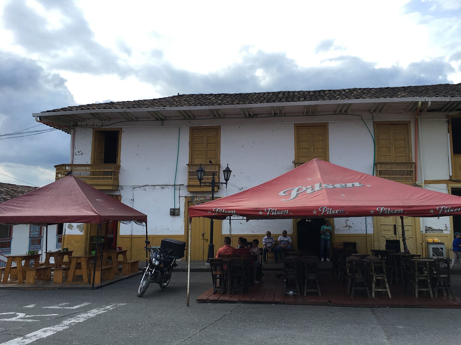 summer café photo 3