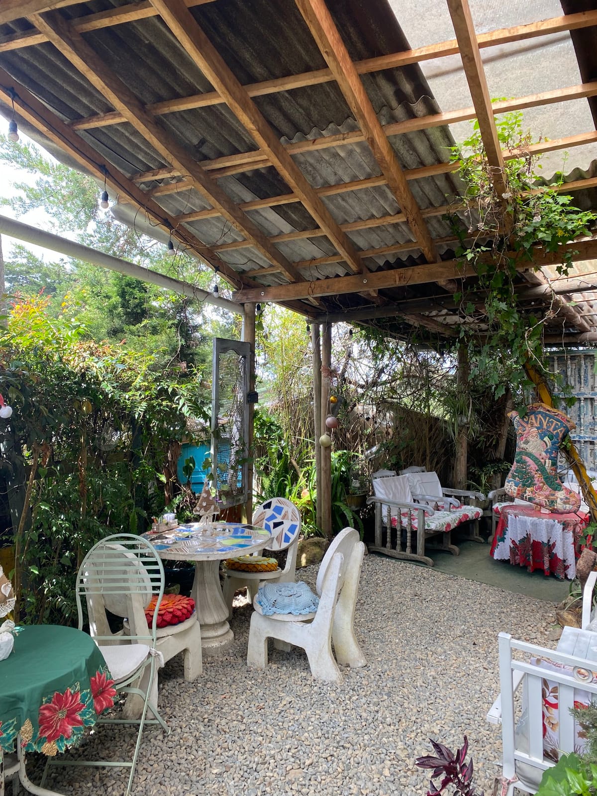 Café Bistro Kumini