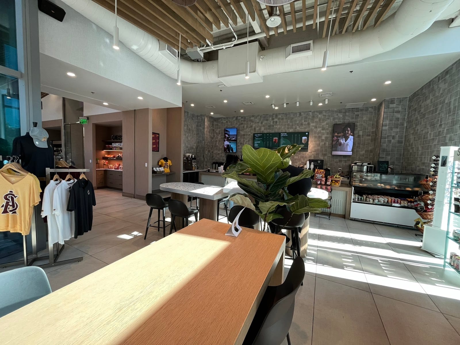Cup of Joe Market Café