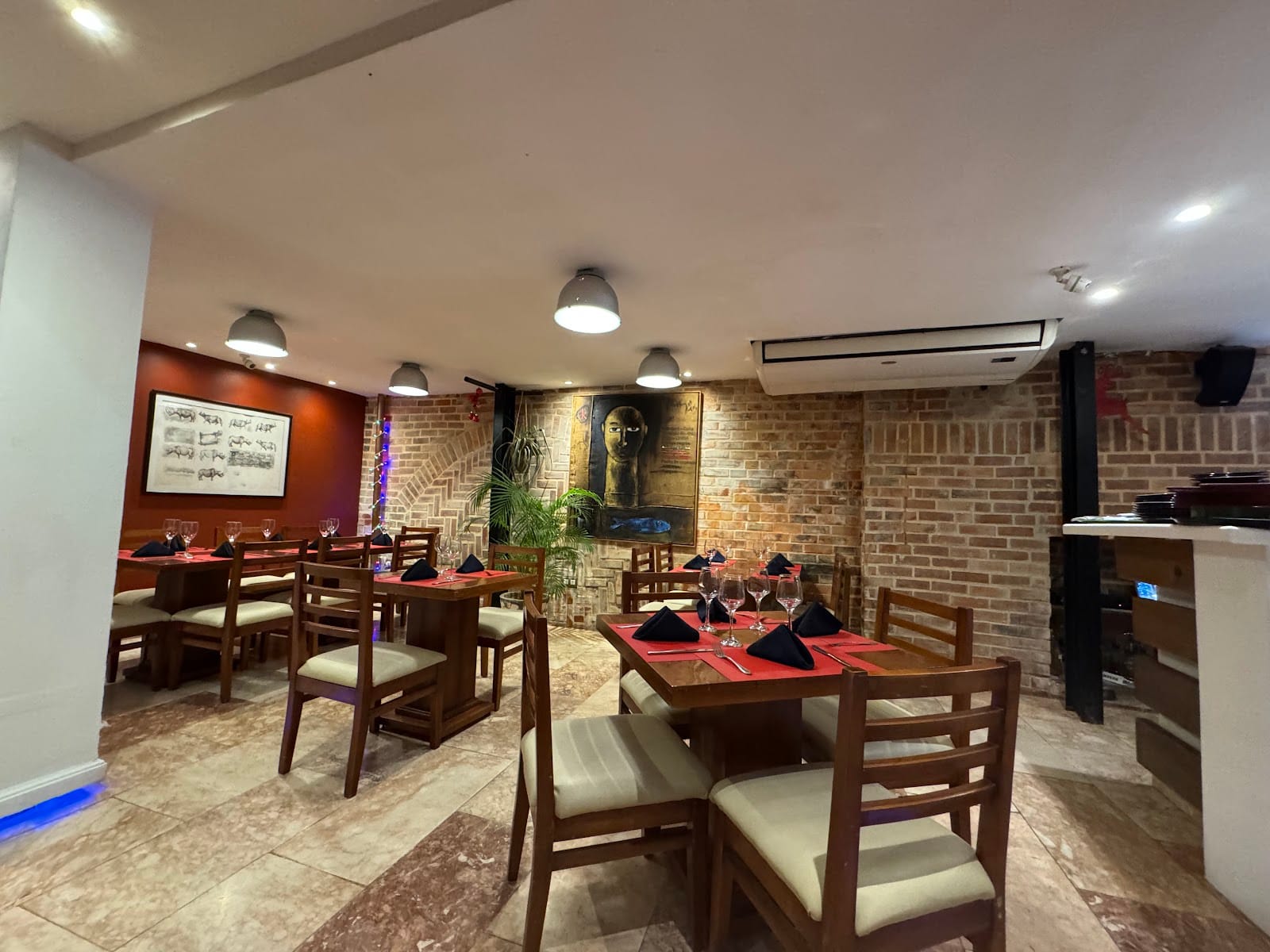 Elizalde bar restaurant