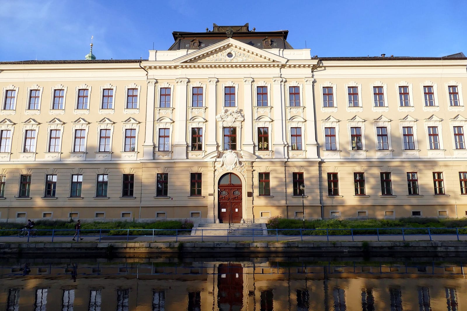 Vlnna photo 2