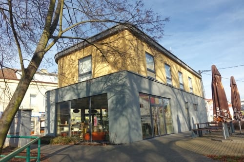 Julie's cafe