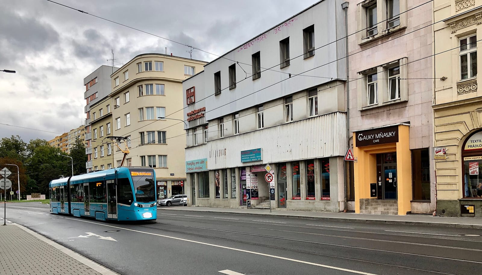 Čauky Mňauky Cafe photo 4