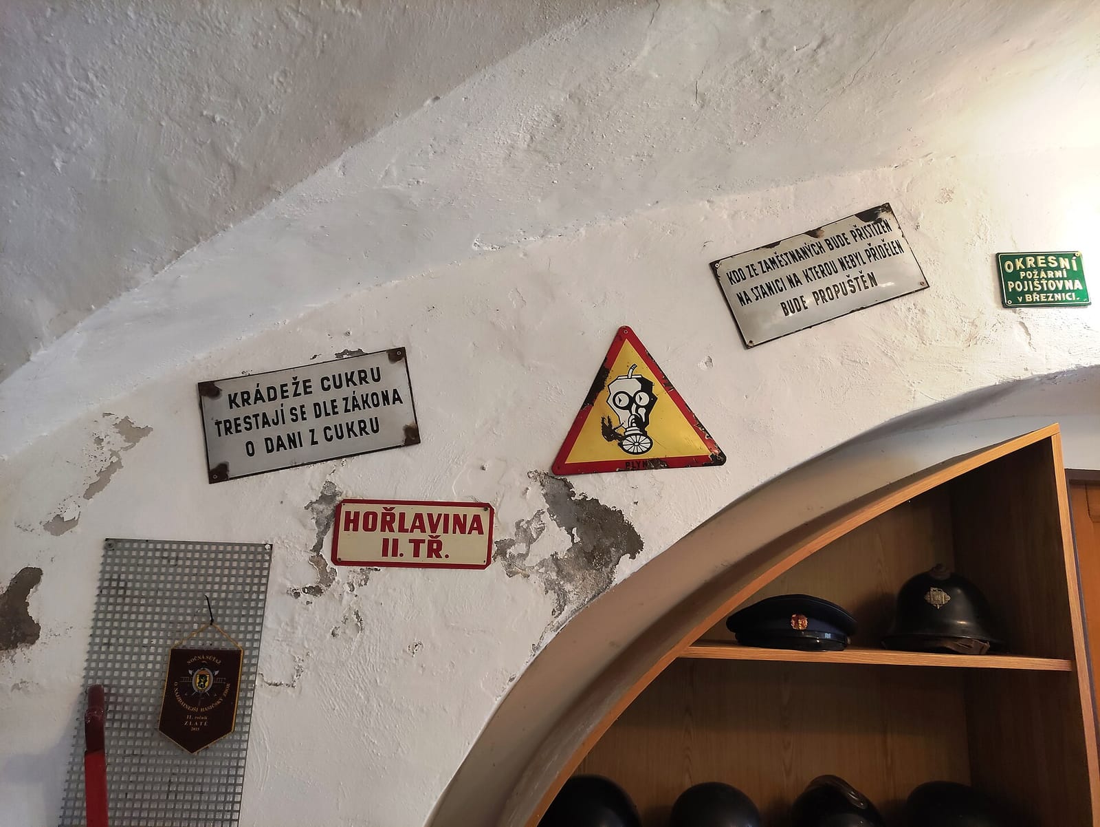 Kafe pod radnicí photo 2
