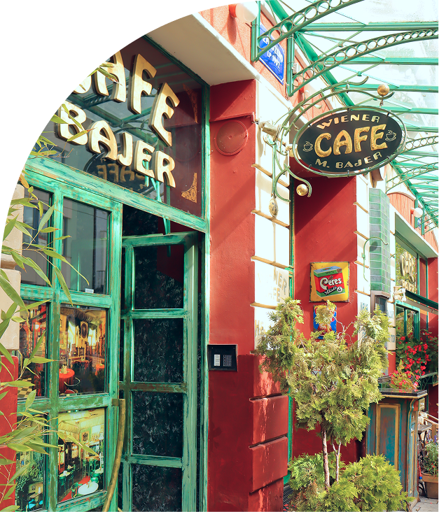 Café Bajer - Ve dvoře