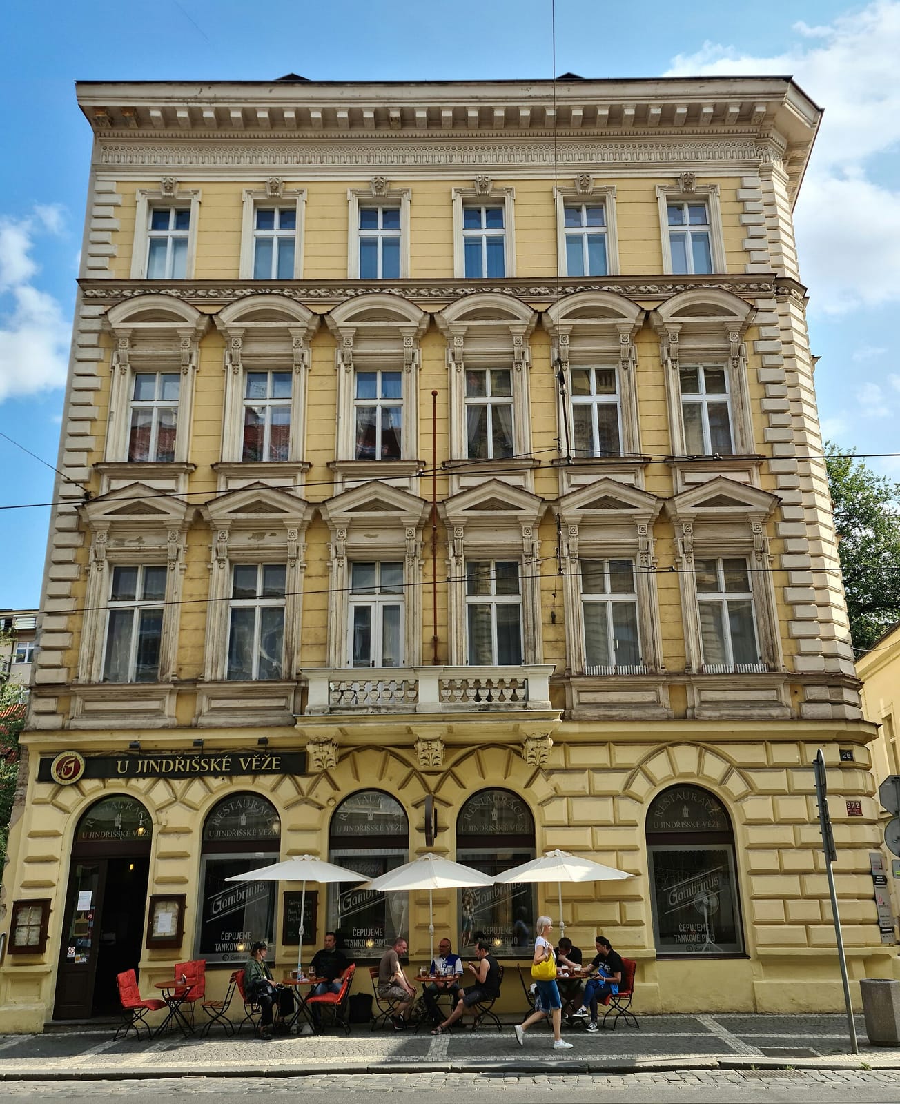 Maurizio