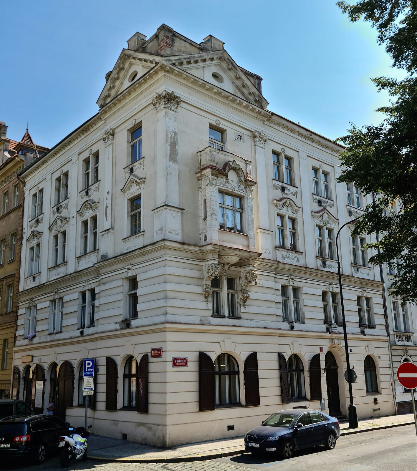 Square café