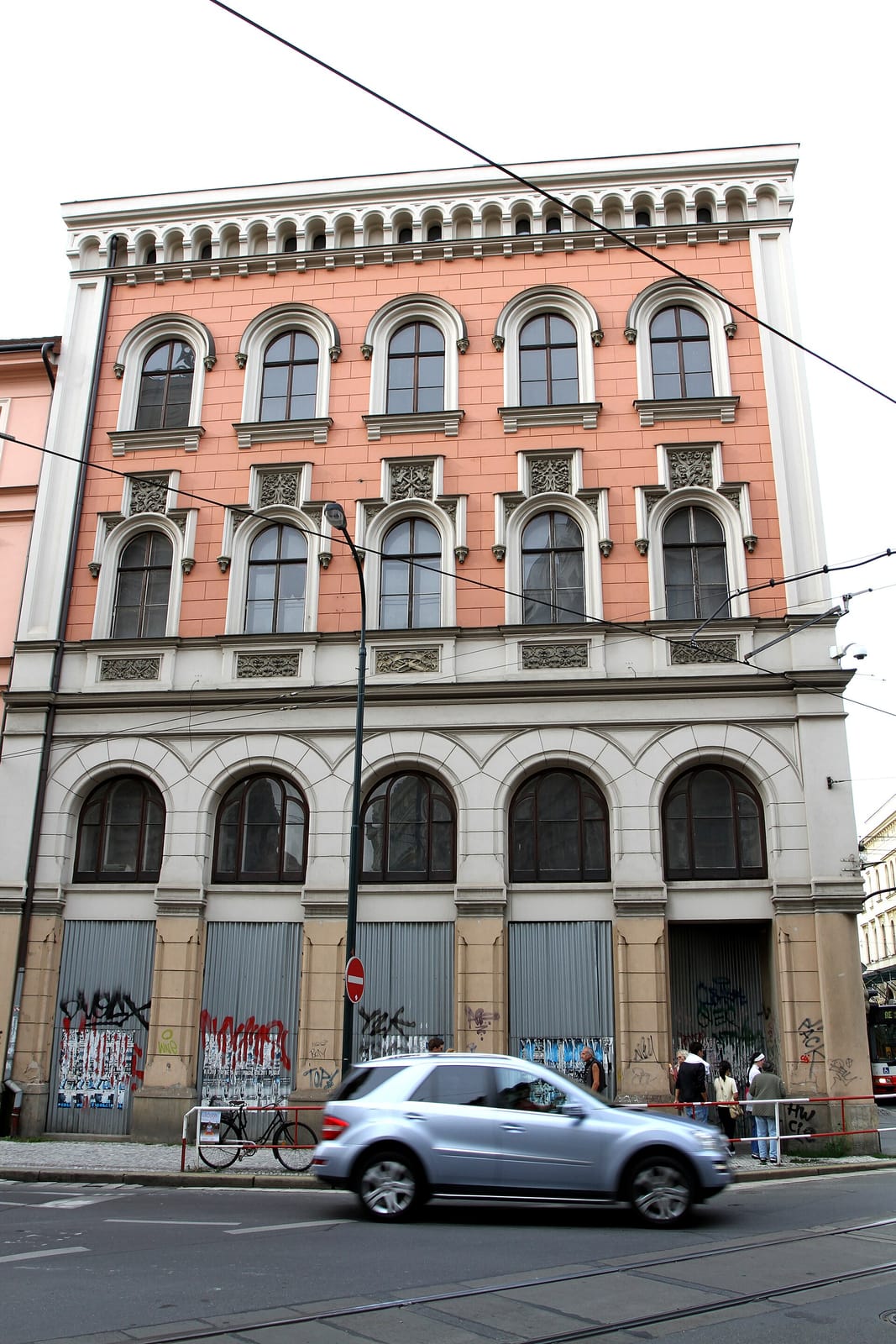 HENRI Café photo 4