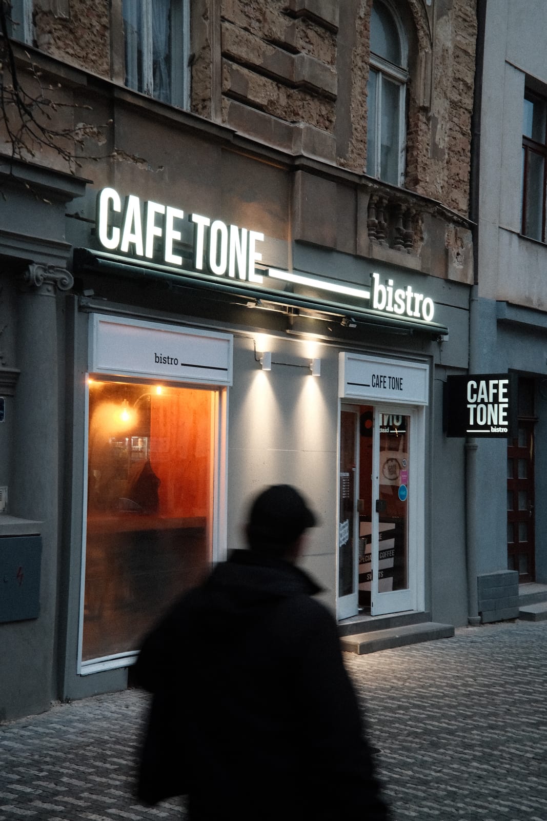 Cafe Tone