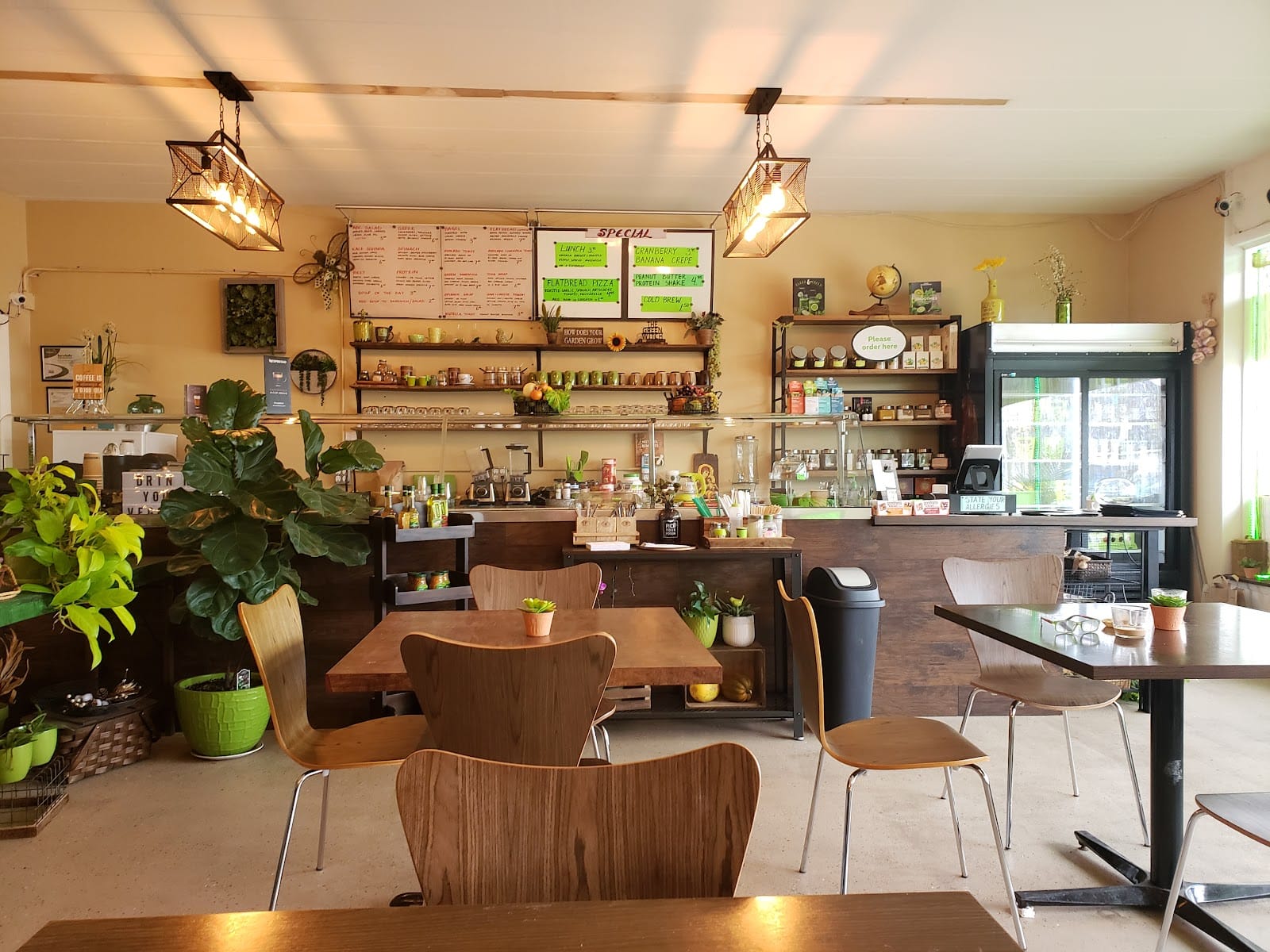 Green Witch Cafe