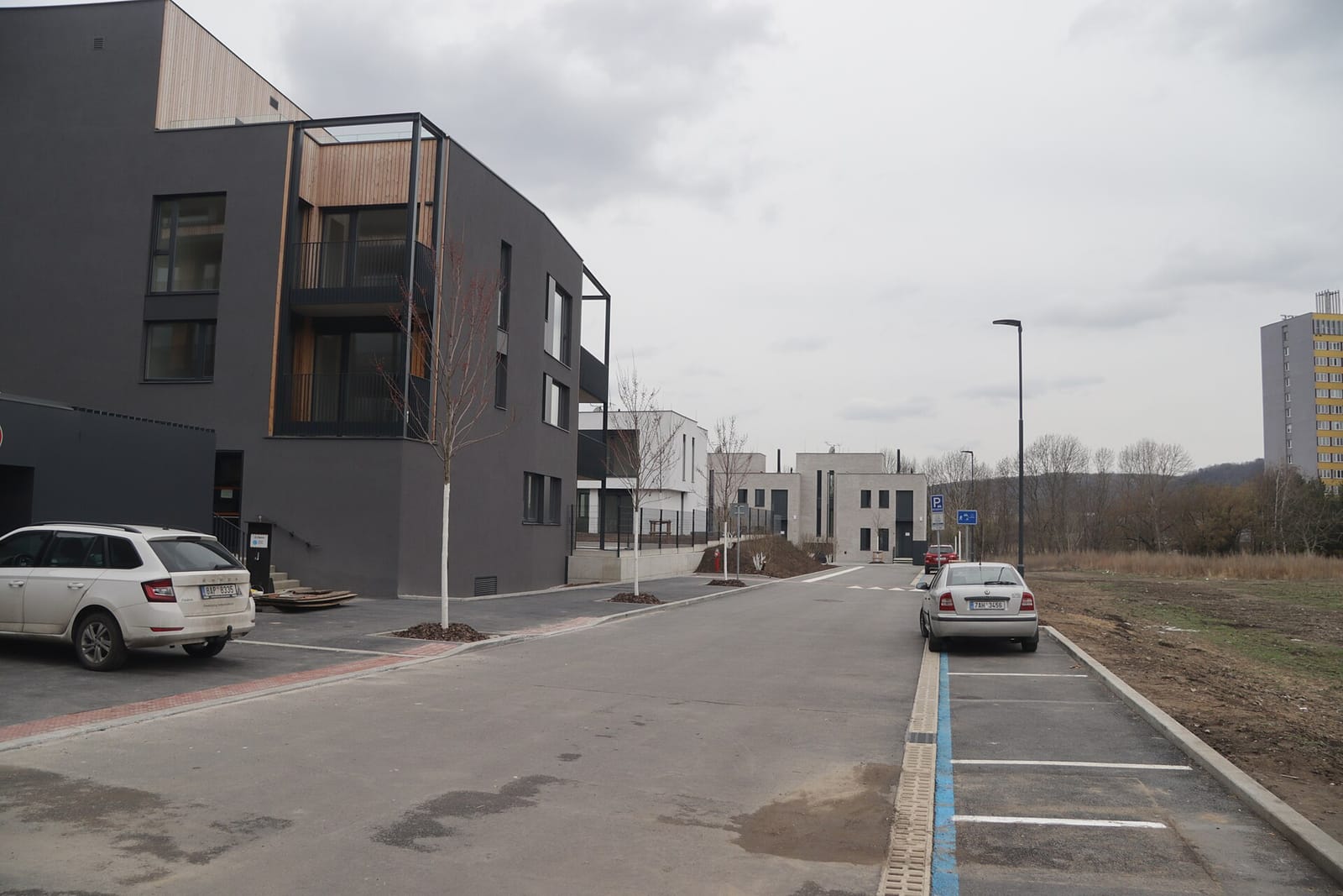 Cafe Residence photo 2