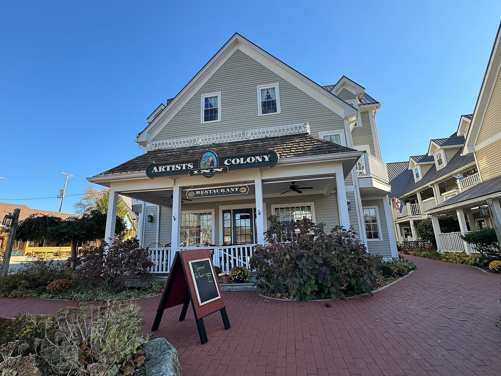 Olde Bartley House Coffee & Donuts photo 4