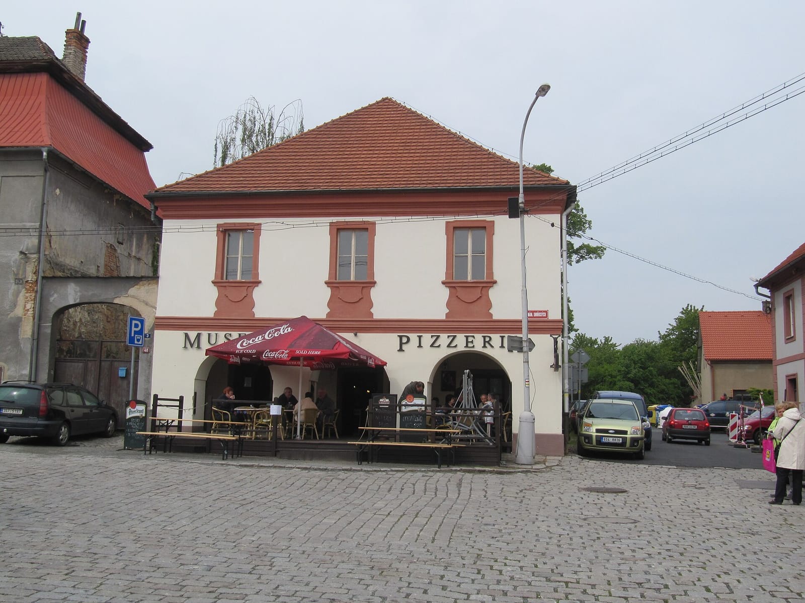 Modré dveře photo 3