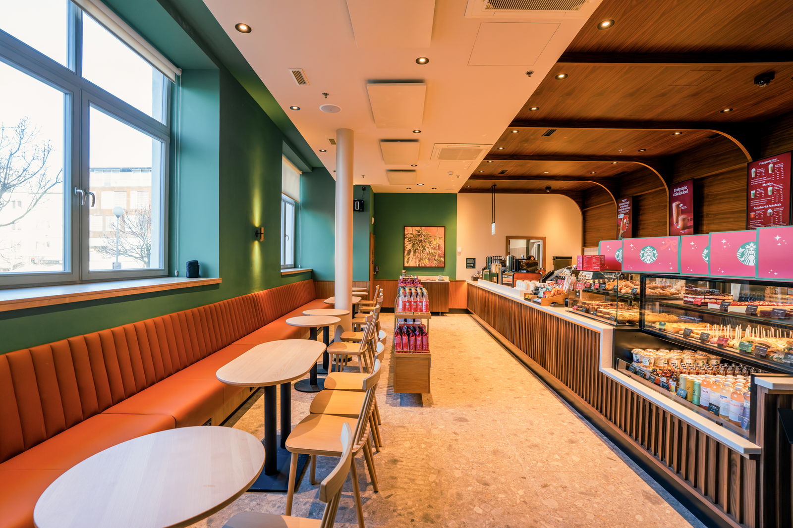 Starbucks photo 4