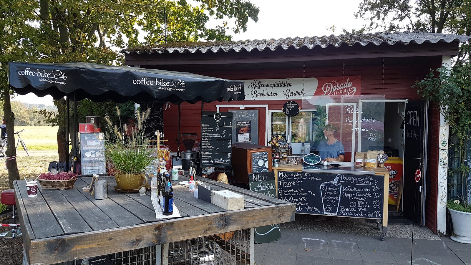 Al’s Dorado See-Kiosk