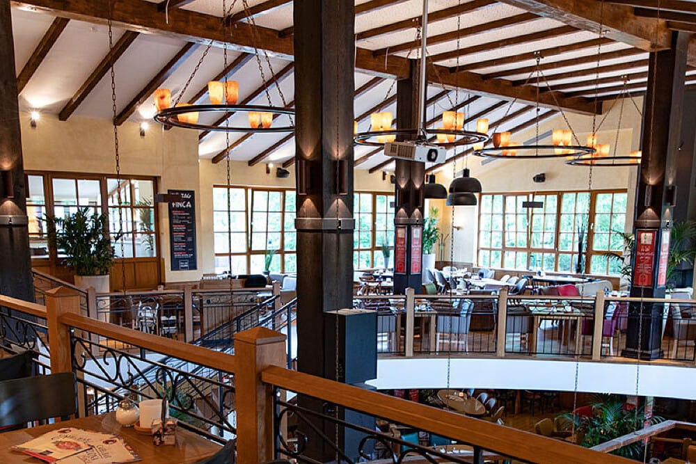 Finca & Bar Celona
