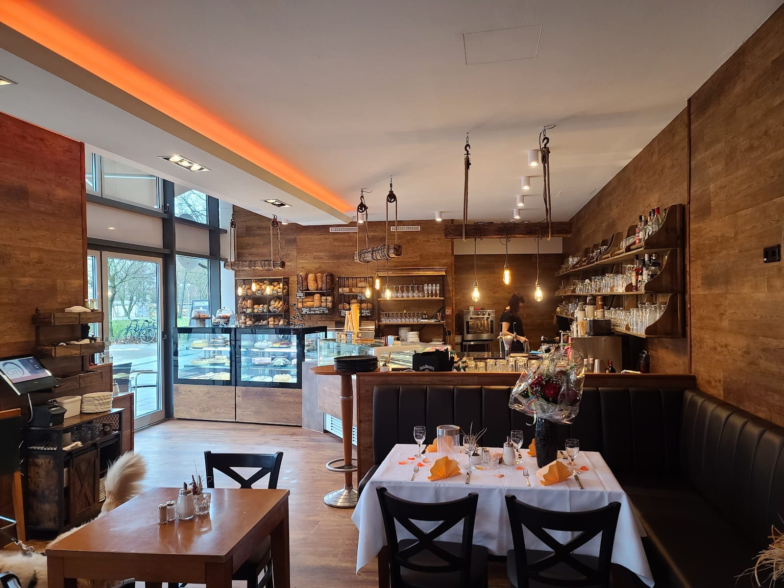 Plötners Cafe