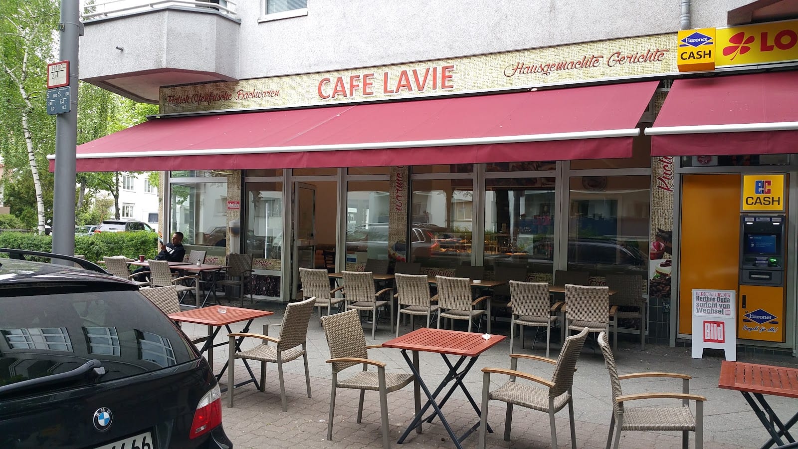 Cafe LaVie