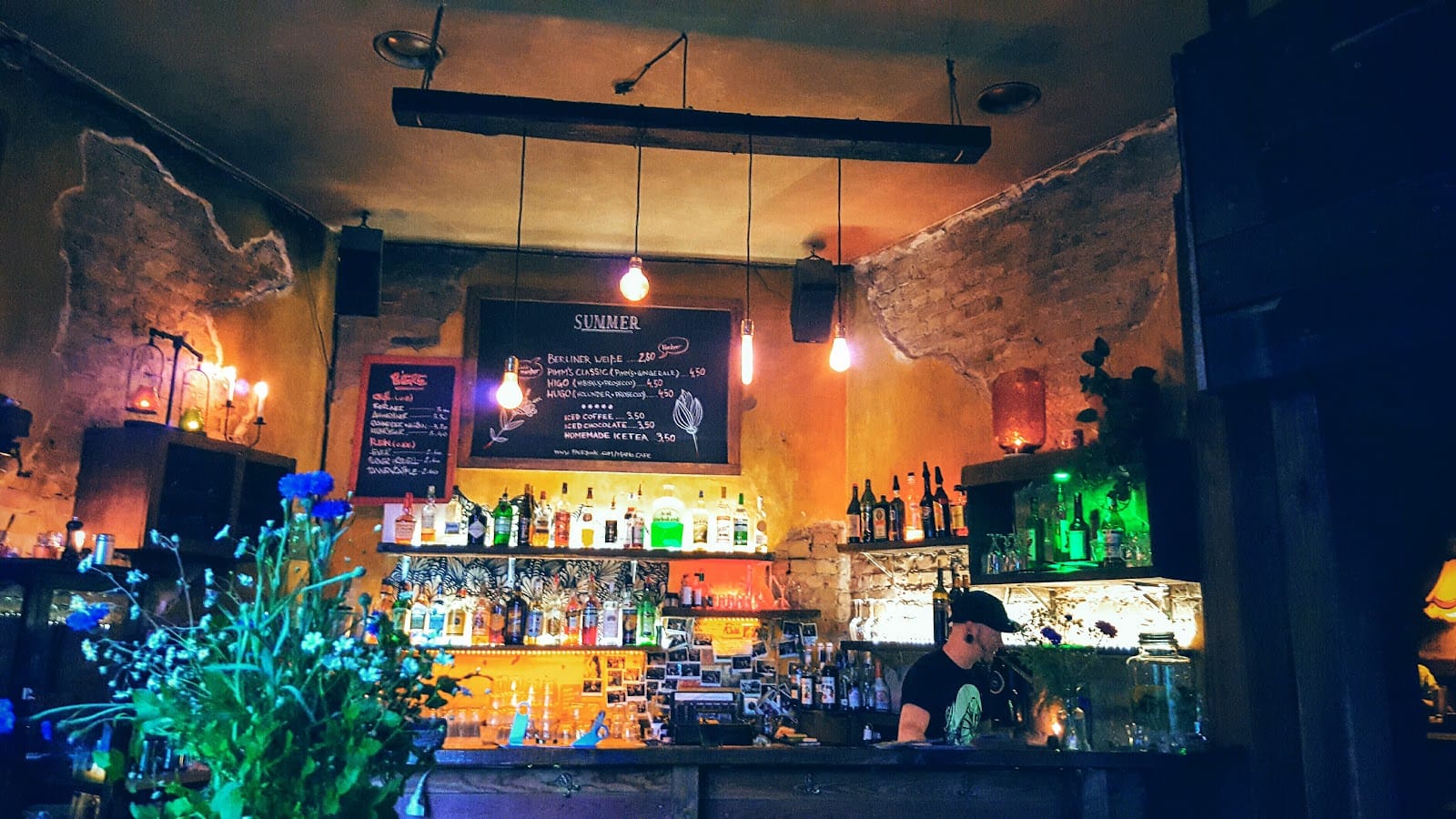 Mano Café