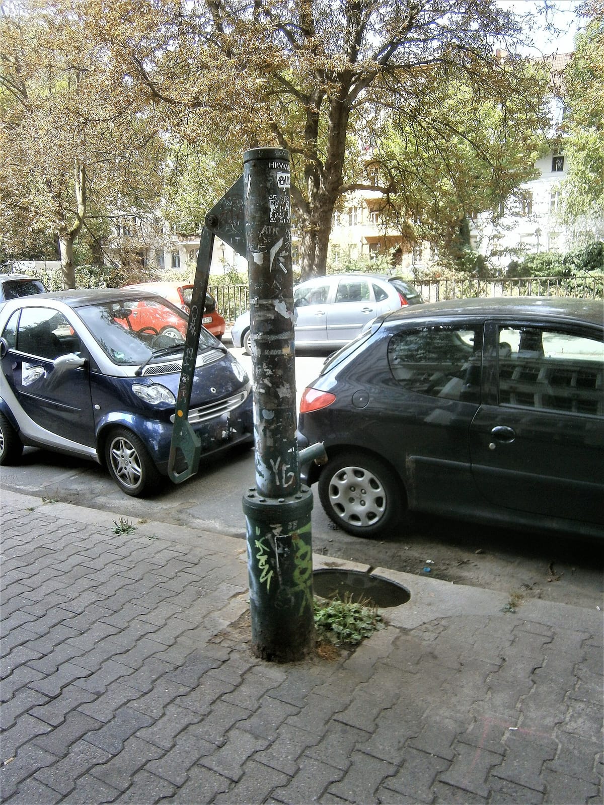 Mugrabi photo 2