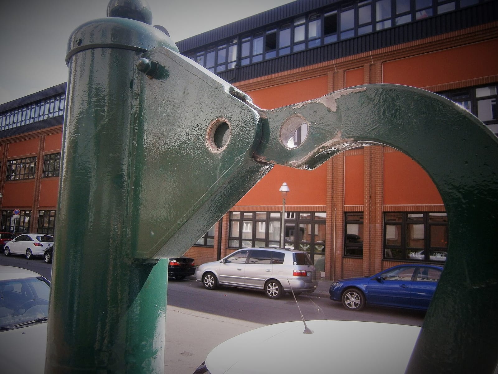 Zweitausend photo 2