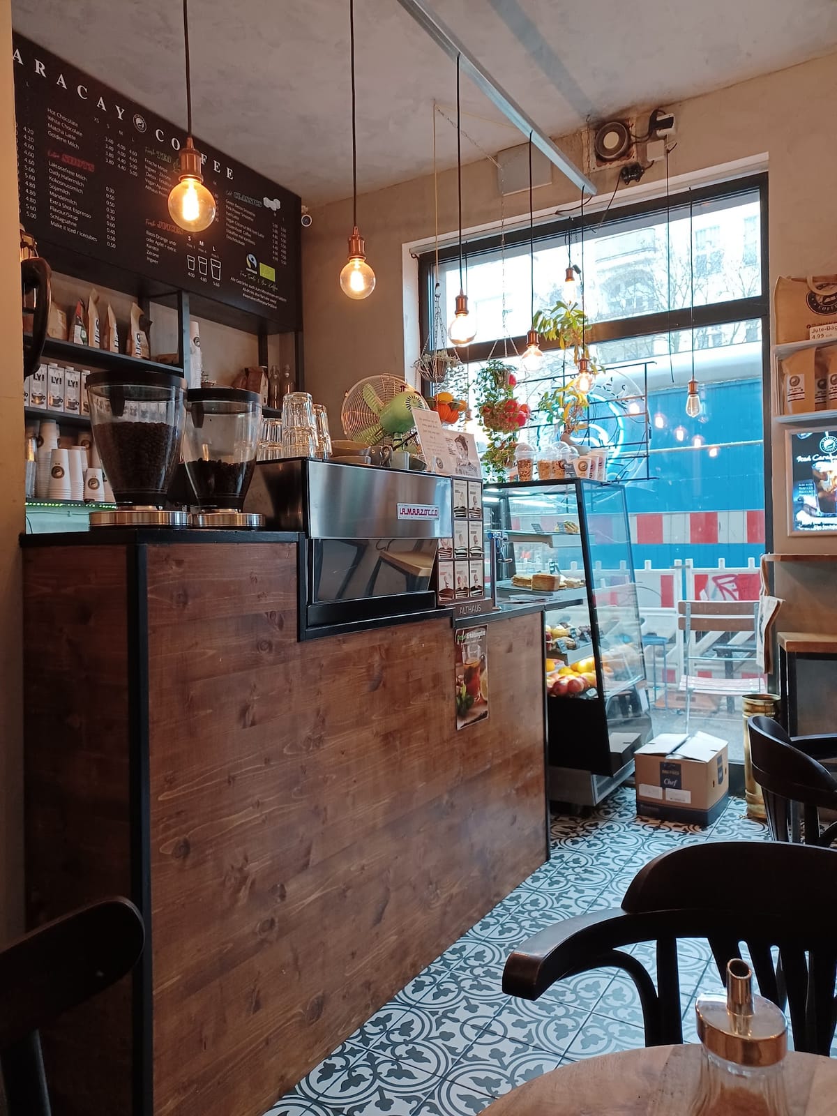 Maracay Coffee