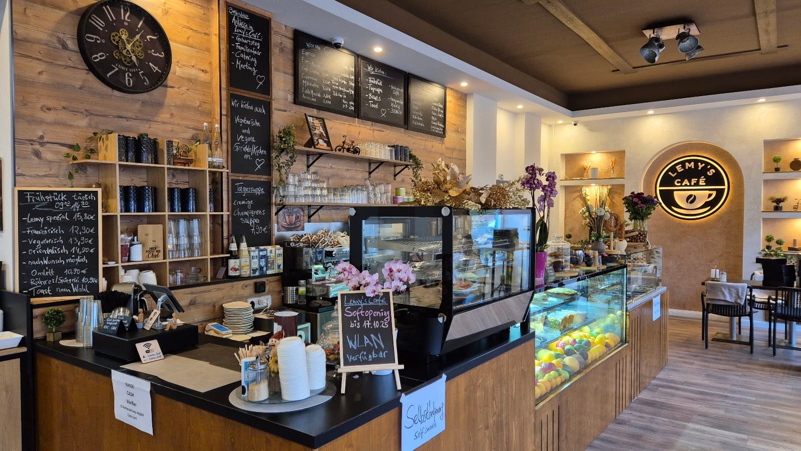 Lemy's Café
