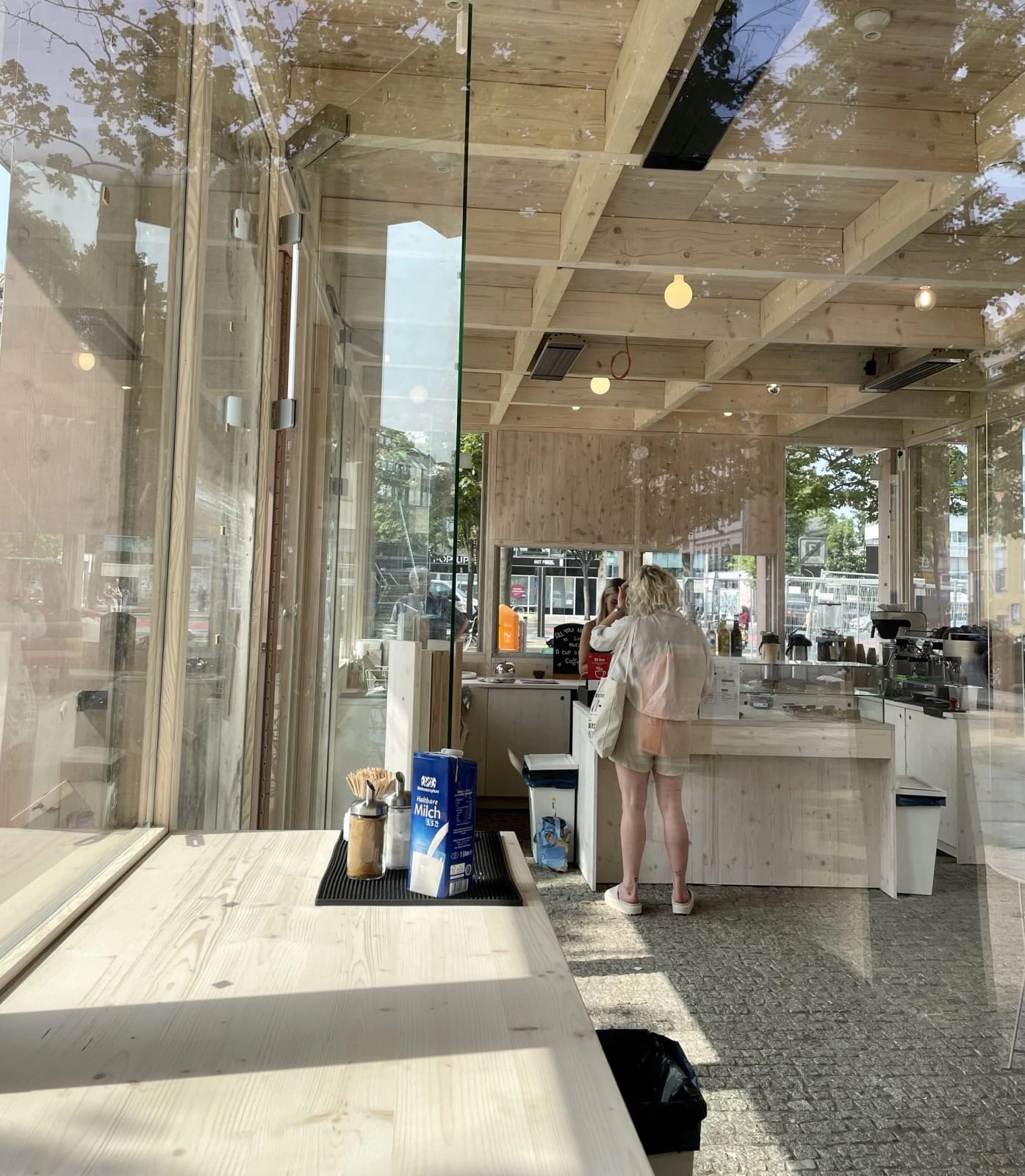 Café Leo photo 3
