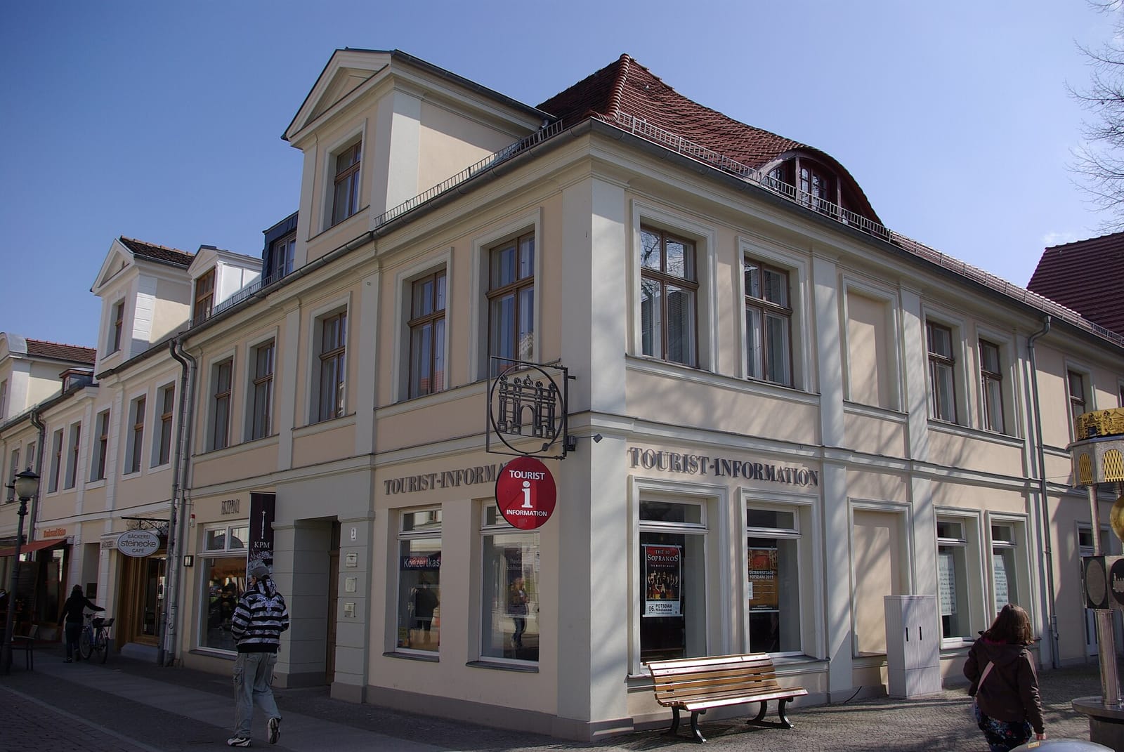 Eis-Café am Brandenburger Tor photo 4