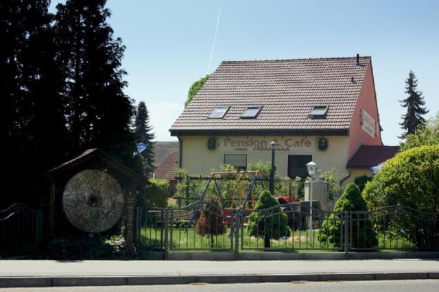 Cafe & Pension zum Mühlenteich photo 5