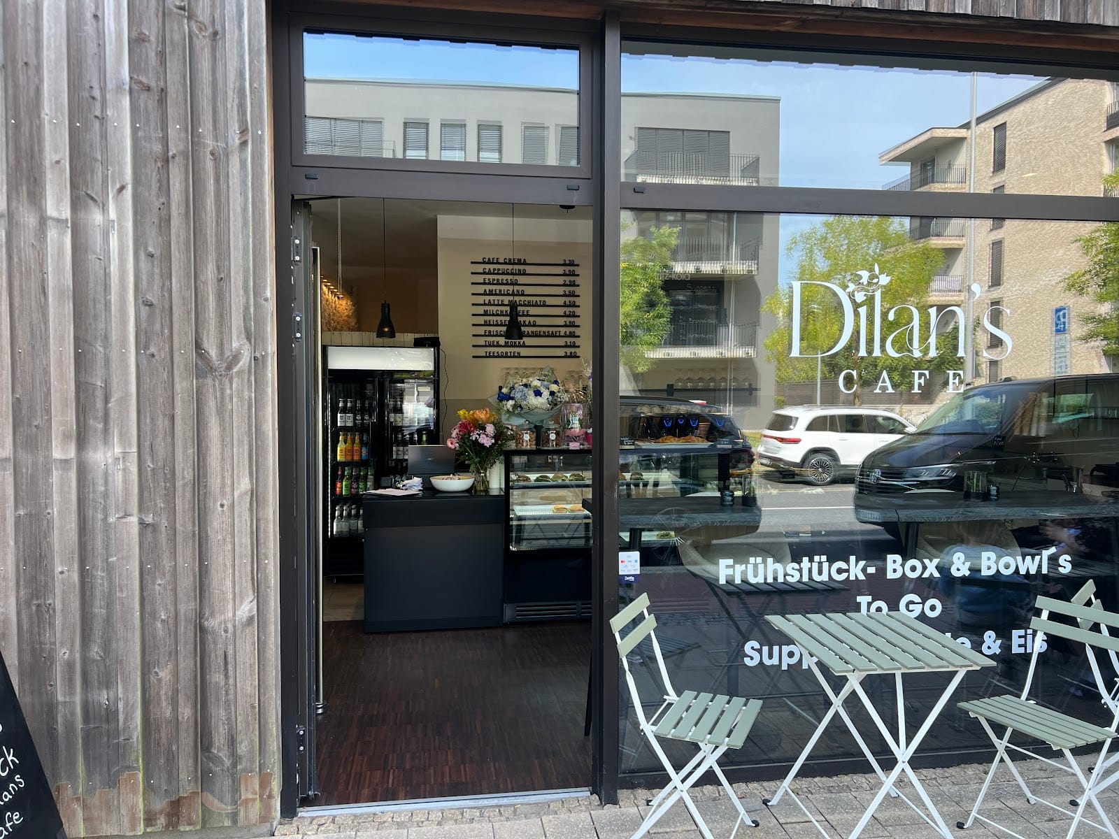Dilan's Cafē