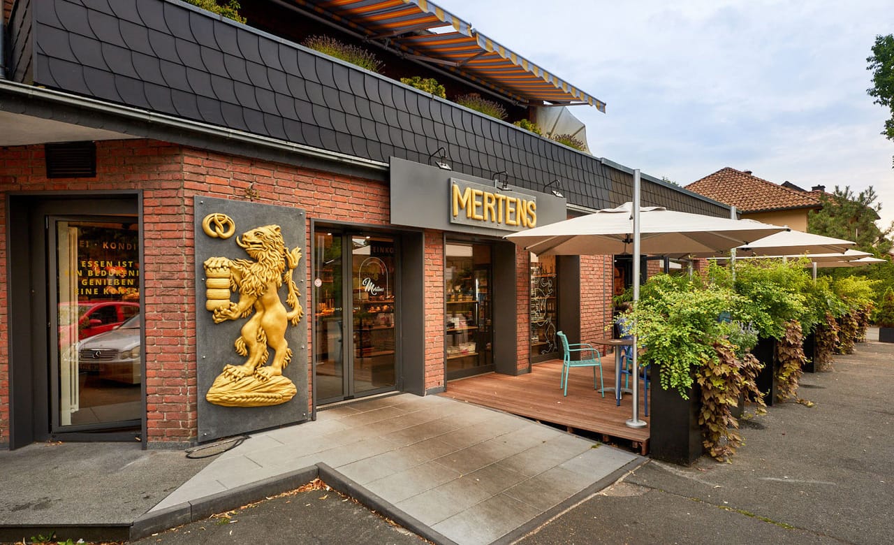 Mertens photo 3