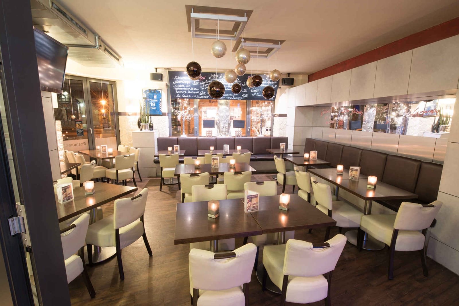 Cosmo Lounge photo 6