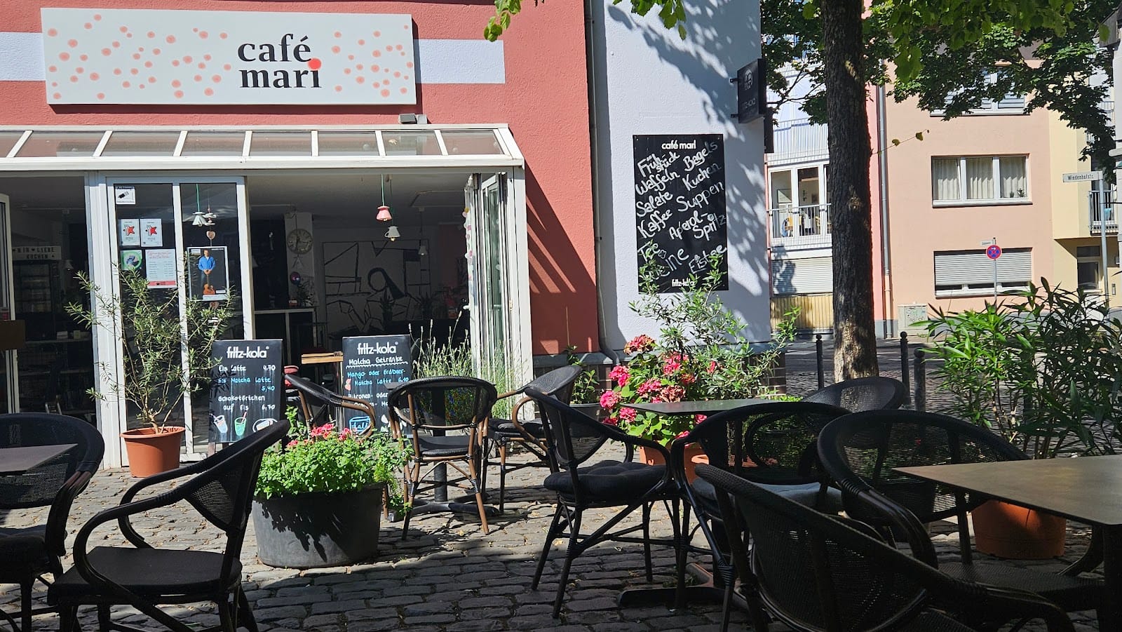 Cafe mari