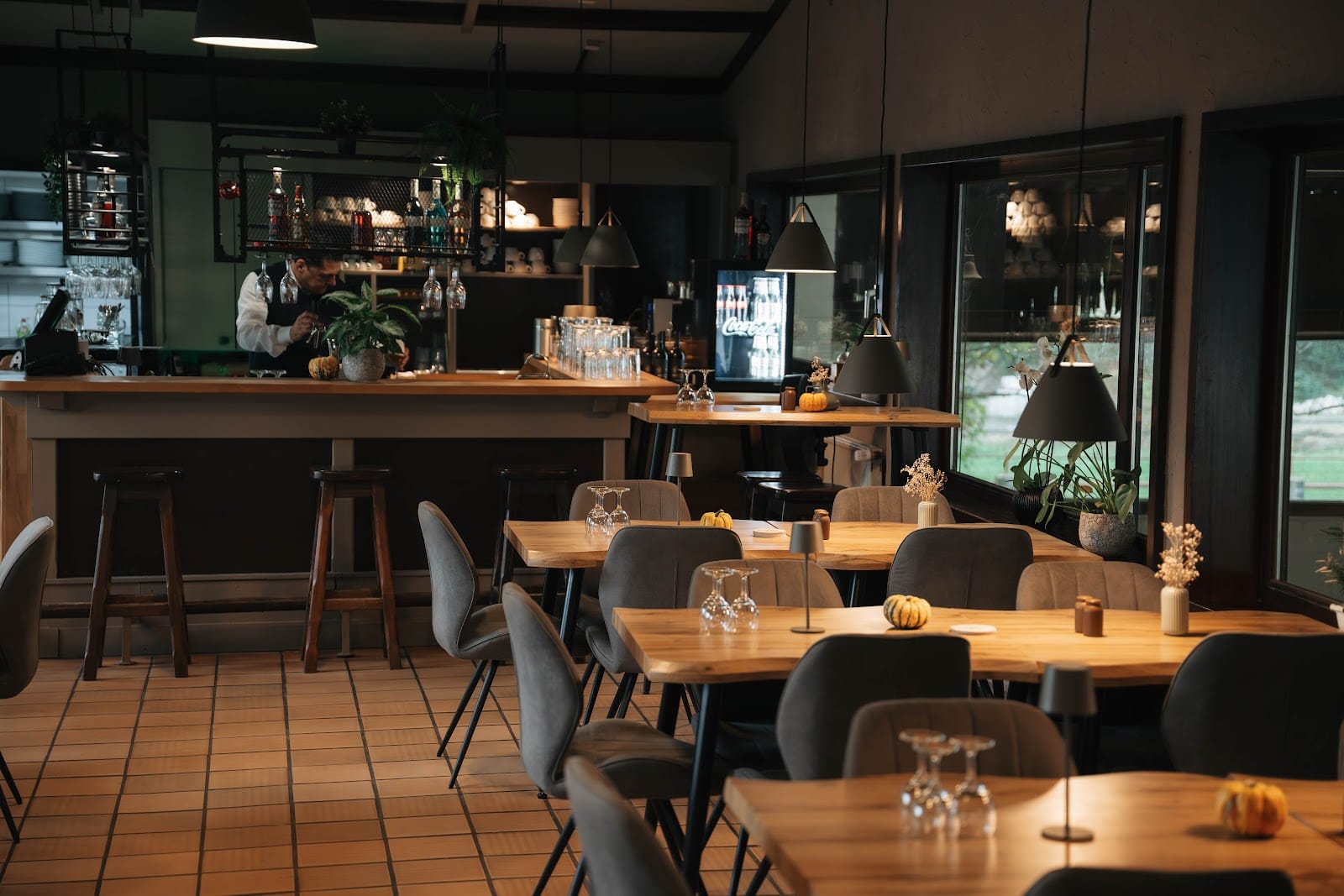 Emperoni Cafe