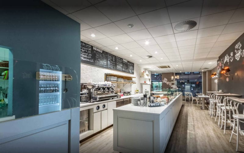 Henri's Café photo 9
