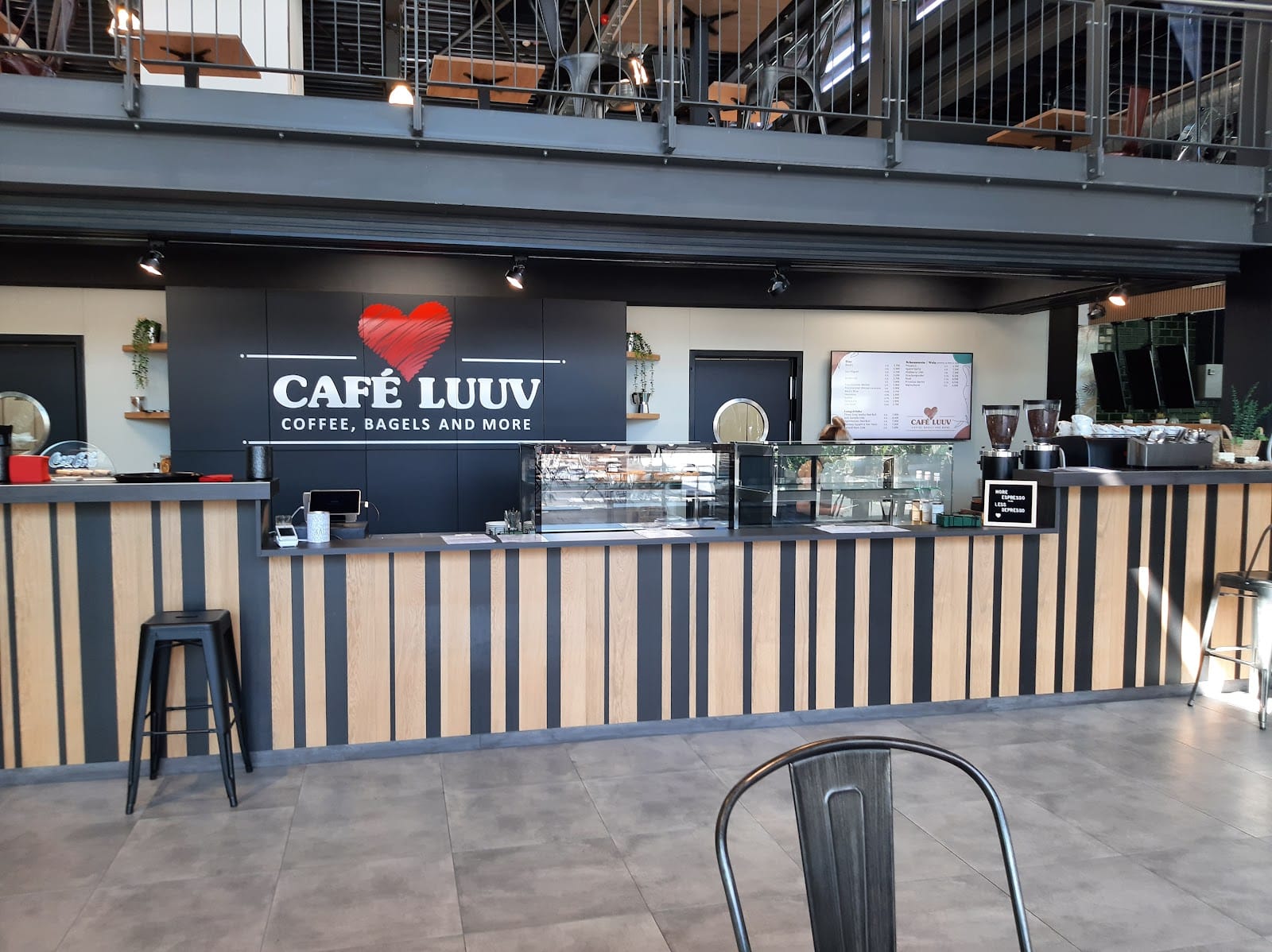Cafe Luuv