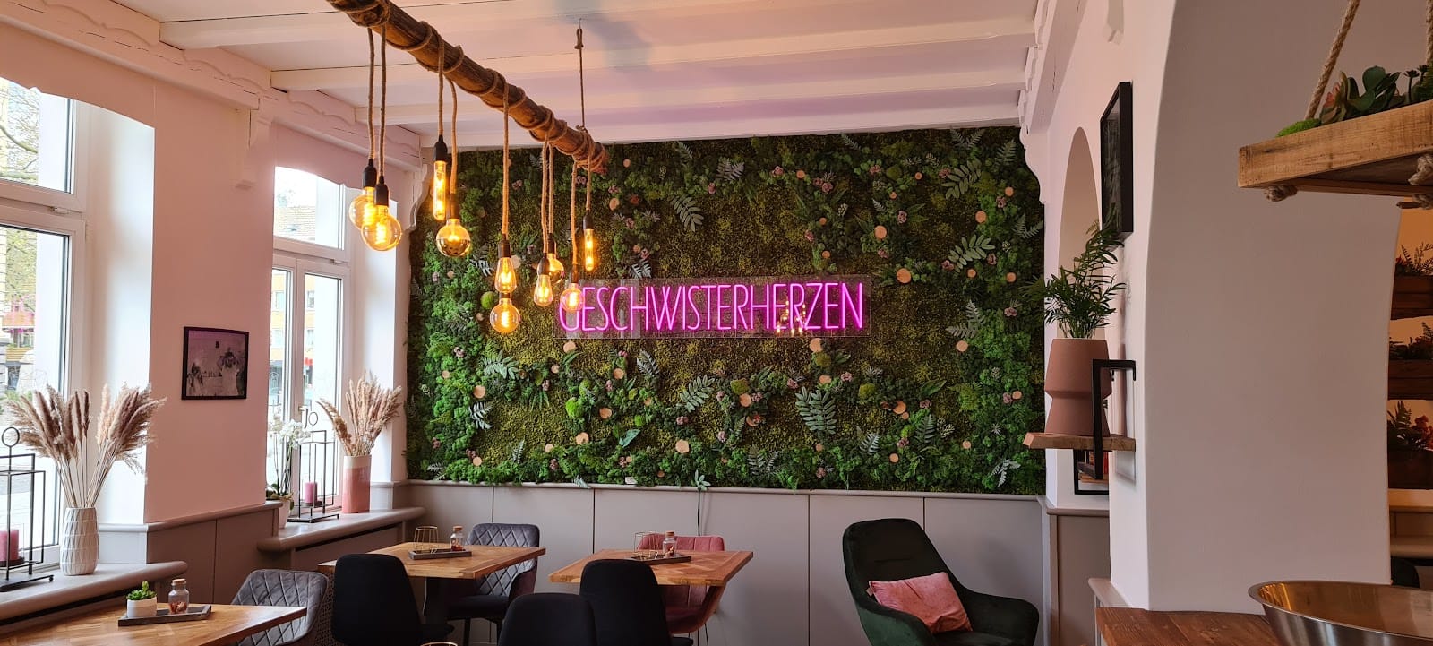 Café Geschwisterherzen
