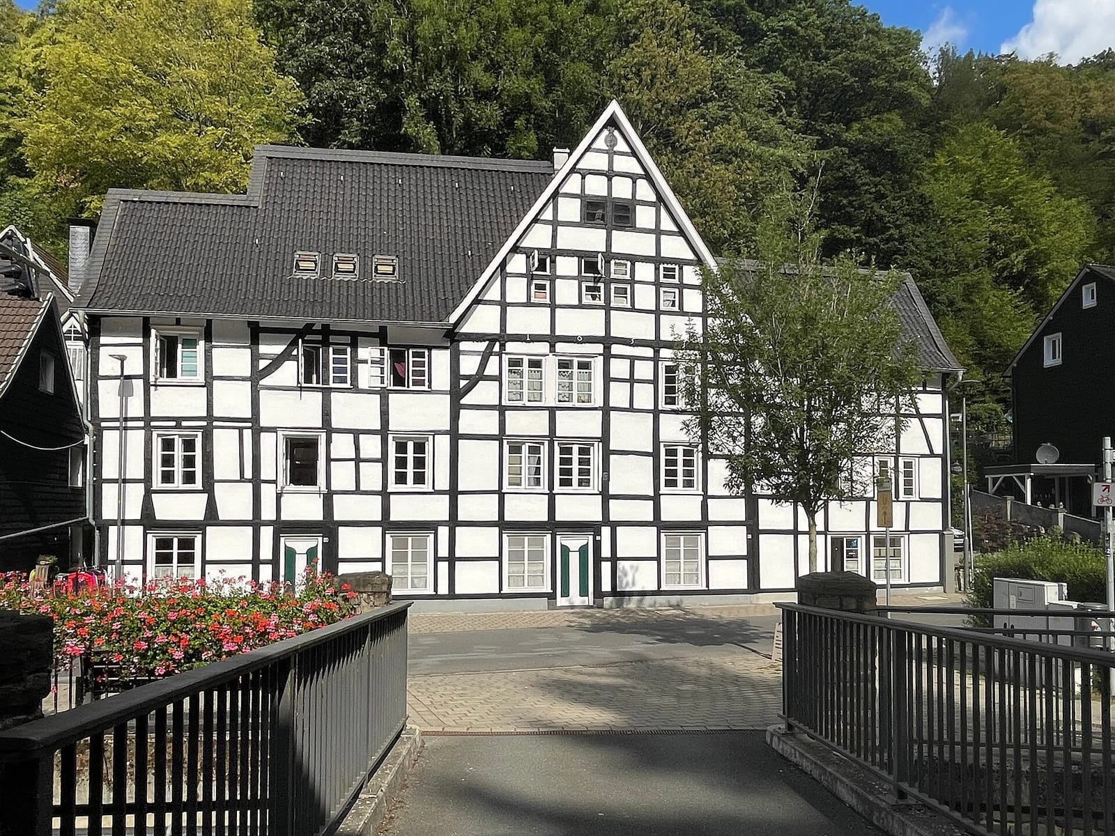Dürpellos photo 2