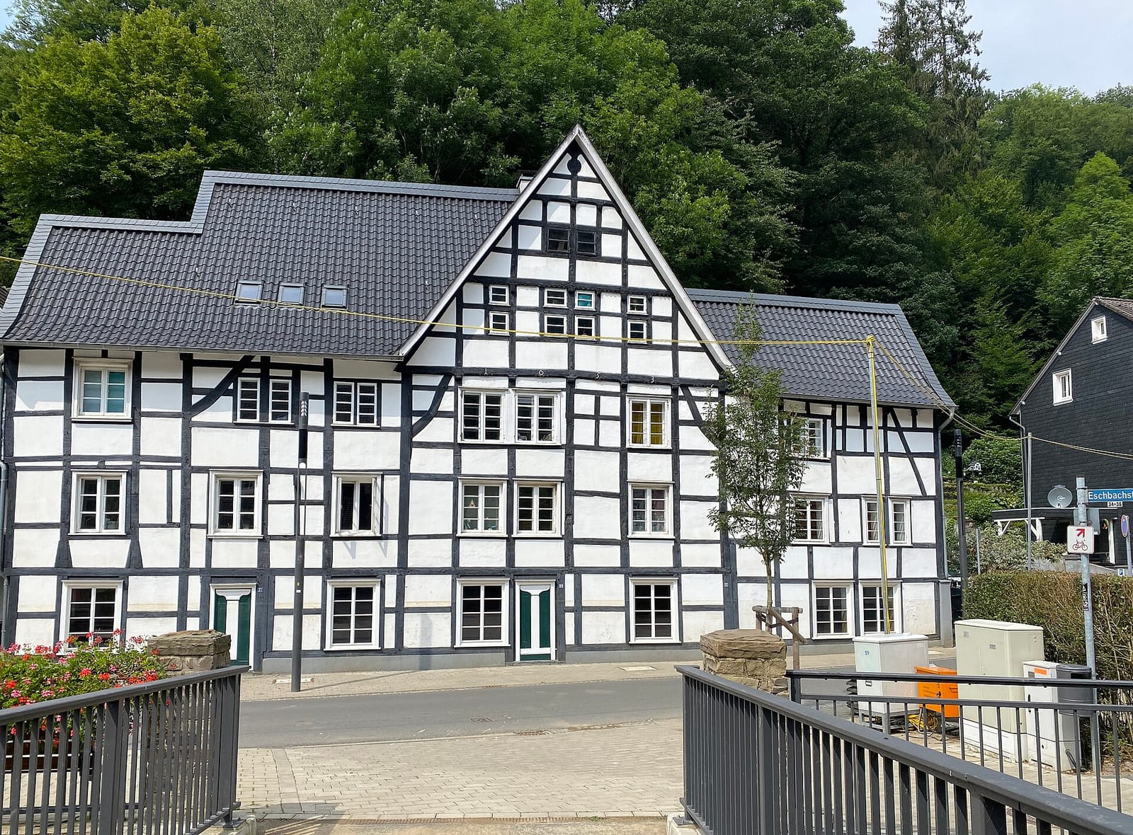 Dürpellos photo 3