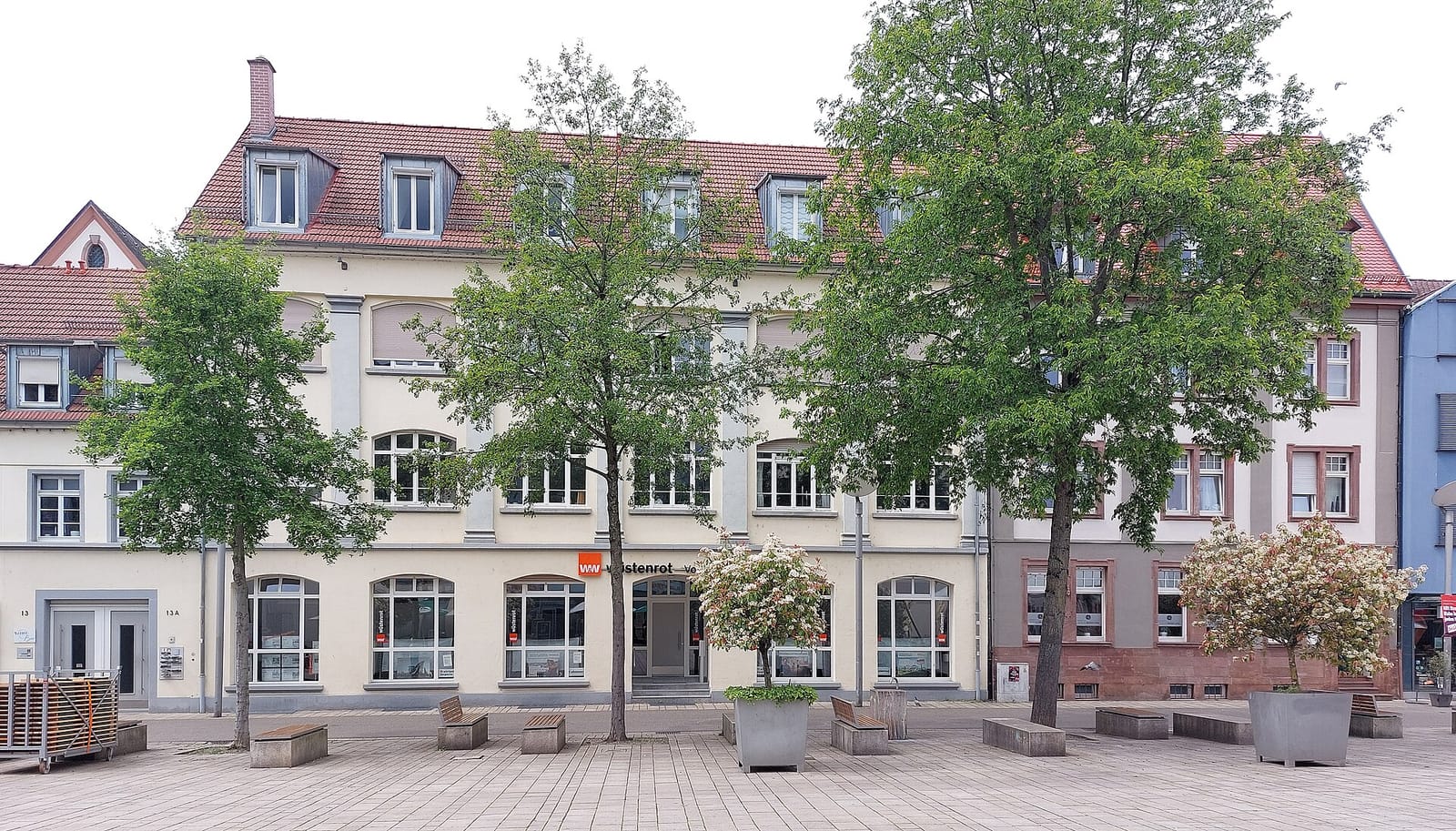 The Square