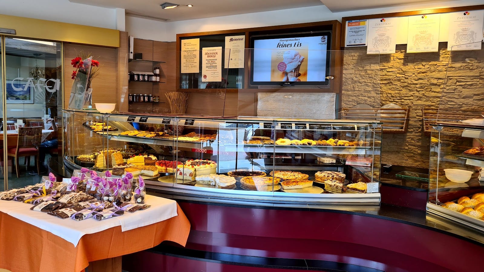 Bäckerei - Konditorei - Café Müller
