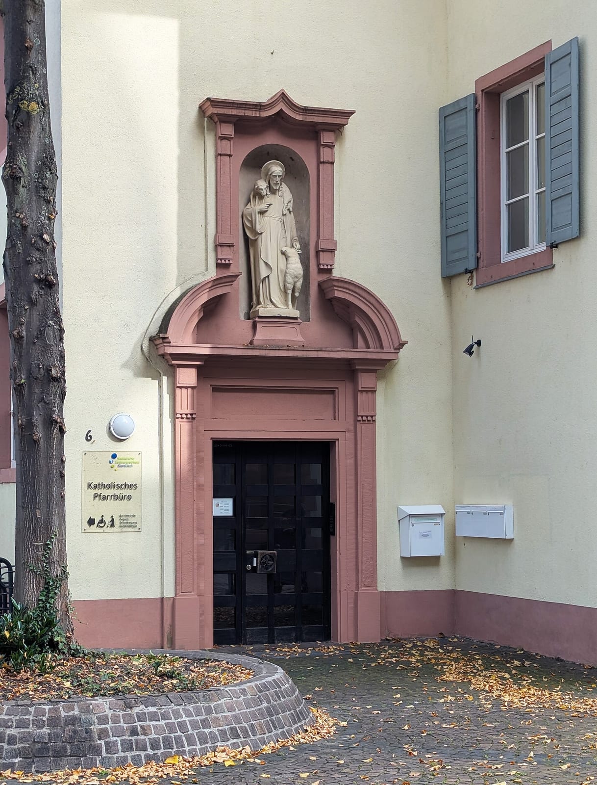 Mayer's Caféthek photo 3