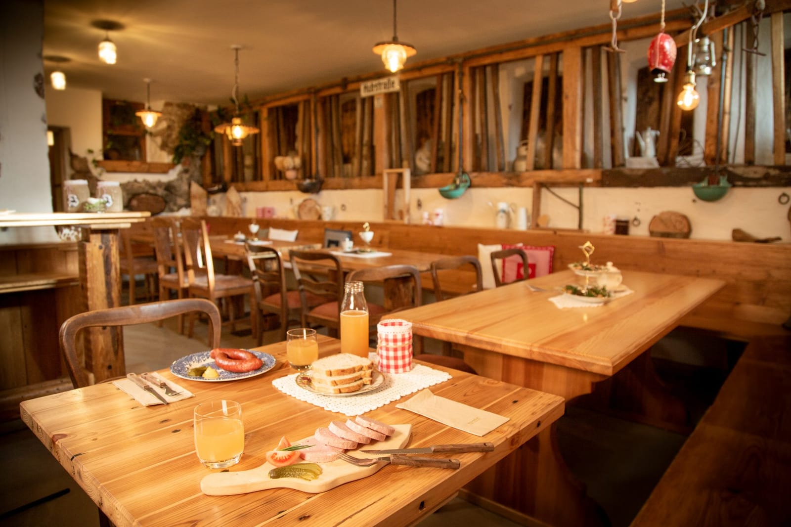 Onkel Karls Kuhstall-Café & Event Location photo 2