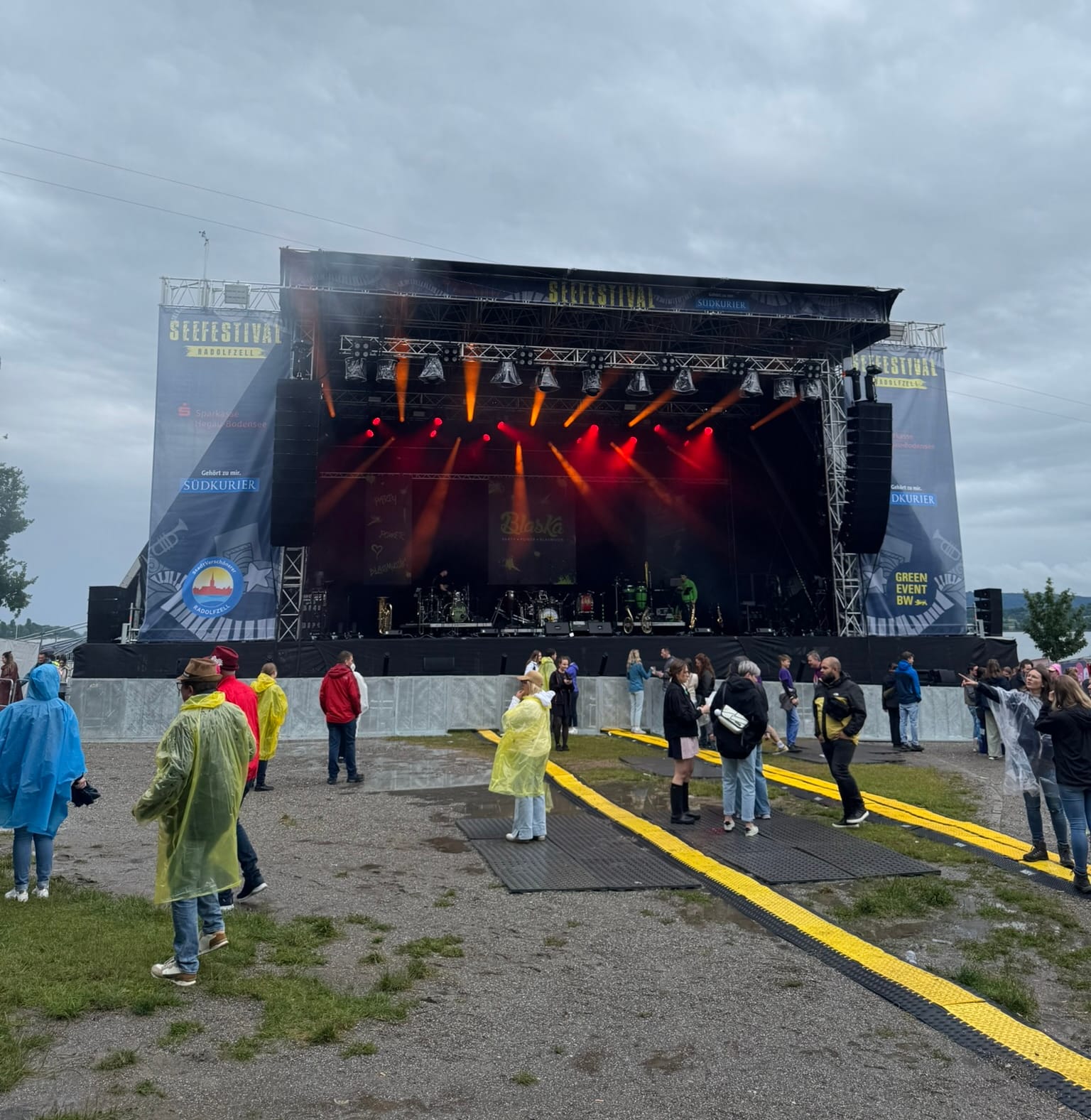 Seebar photo 2