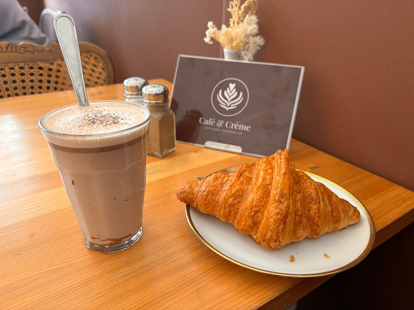 Vintage Café