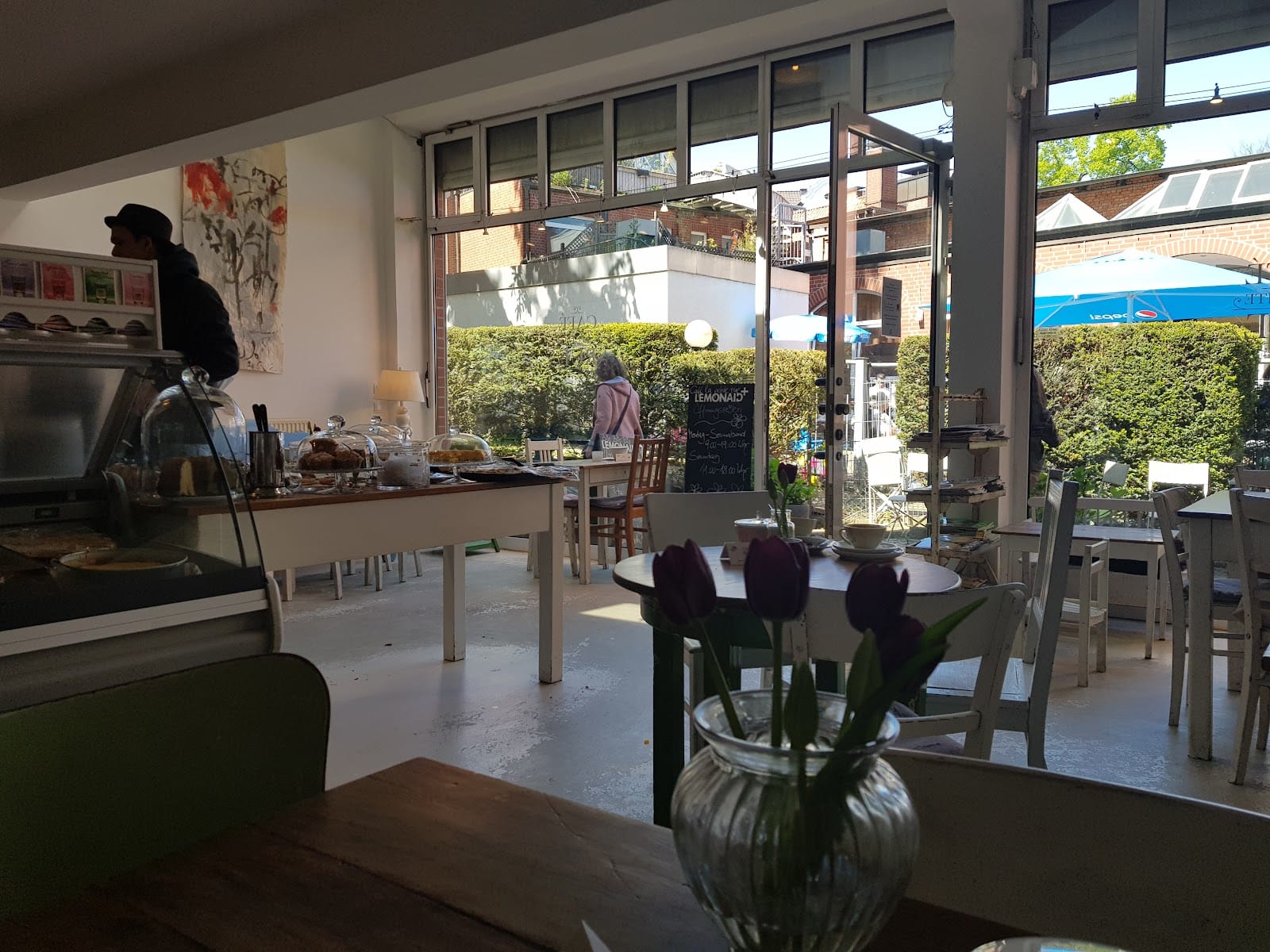 Cafè la Petite Rue