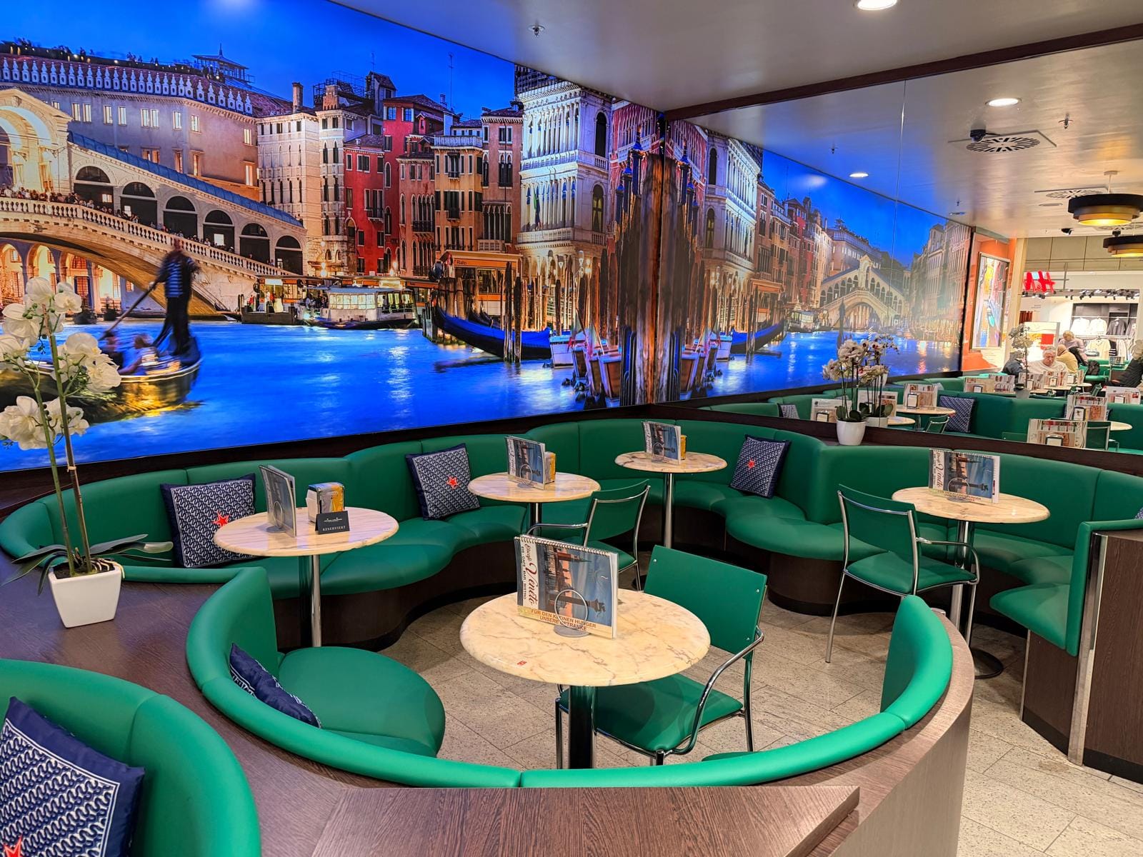 Eiscafé Veneto photo 2
